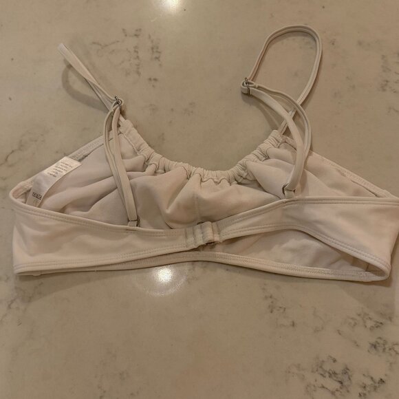 Full Tilt White Gathered Bikini Top Size Large - Worn Once - Picture 2 of 3